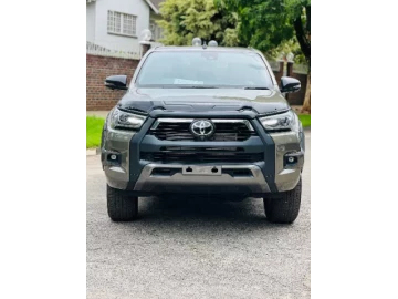 Toyota Hilux 2024