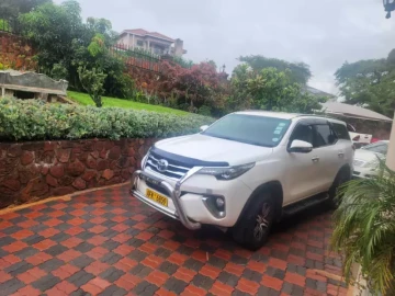 Toyota Fortuner 2016