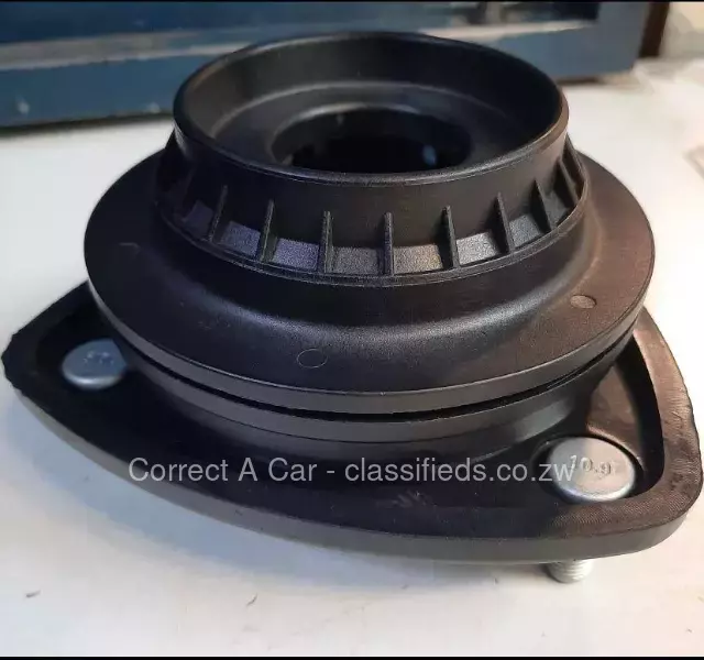 Mazda cx5 shock mounting with bearing