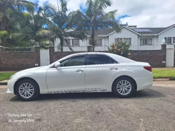 Toyota Mark x 2013