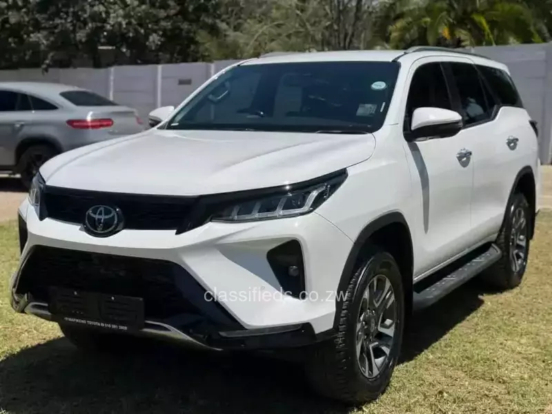 Toyota Fortuner 2024