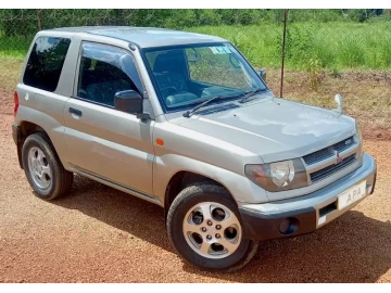 Mitsubishi Pajero 1999