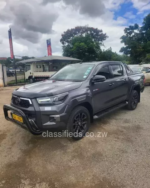 Toyota Legend hilux 2023