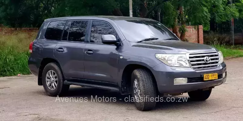 Toyota Land Cruiser 2010