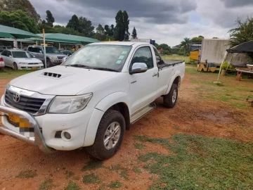 Toyota Hilux 2013