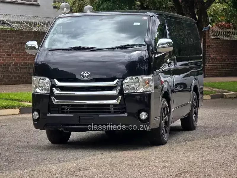 Toyota Hiace 2018