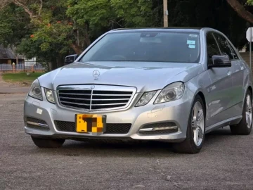 Mercedes Benz E-Class 2011