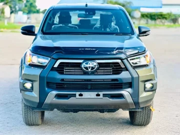 Toyota Hilux 2024