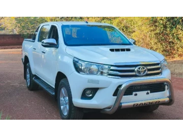 Toyota Hilux 2016