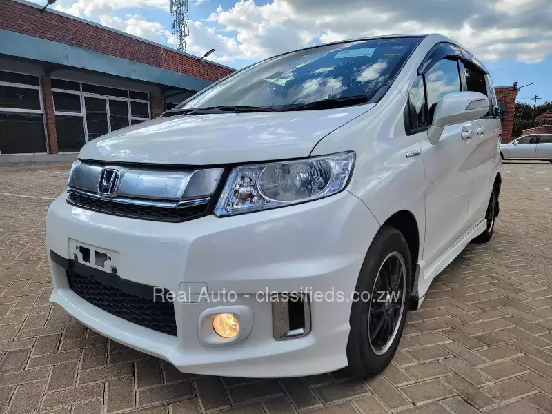 Honda Freed 2015