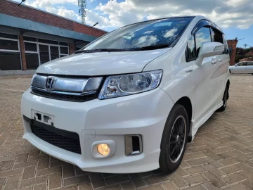 Honda Freed 2015