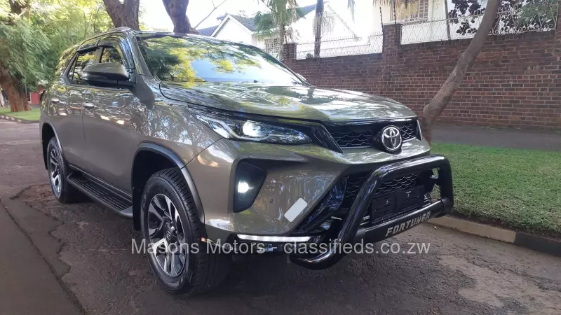 Toyota Fortuner 2024