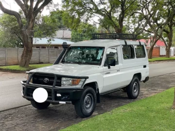 Toyota Land Cruiser 2012