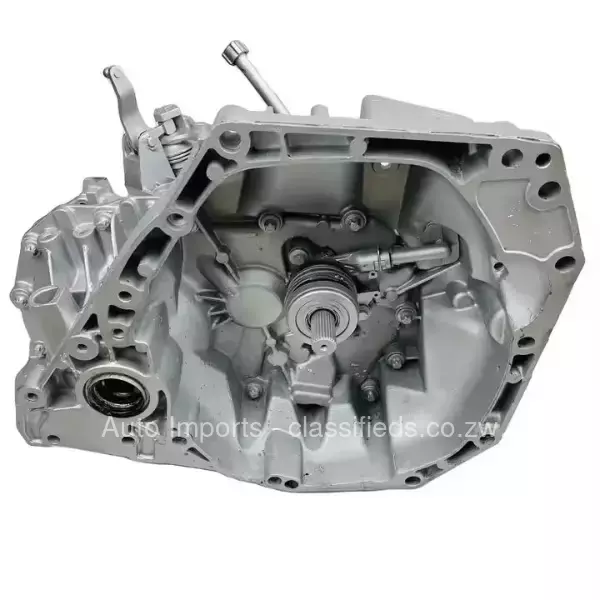 NissanTiida HR15 Gearbox