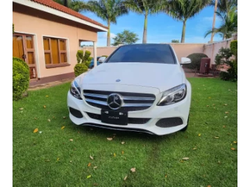 Mercedes Benz C350e 1 2016