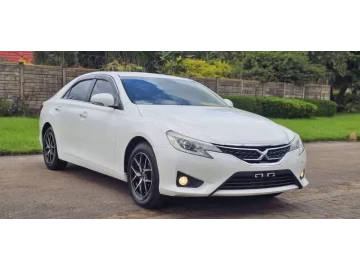 Toyota Mark x 2015