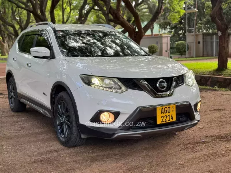 Nissan X-Trail 2016