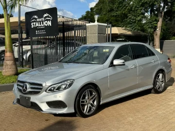 Mercedes Benz E-Class 2015