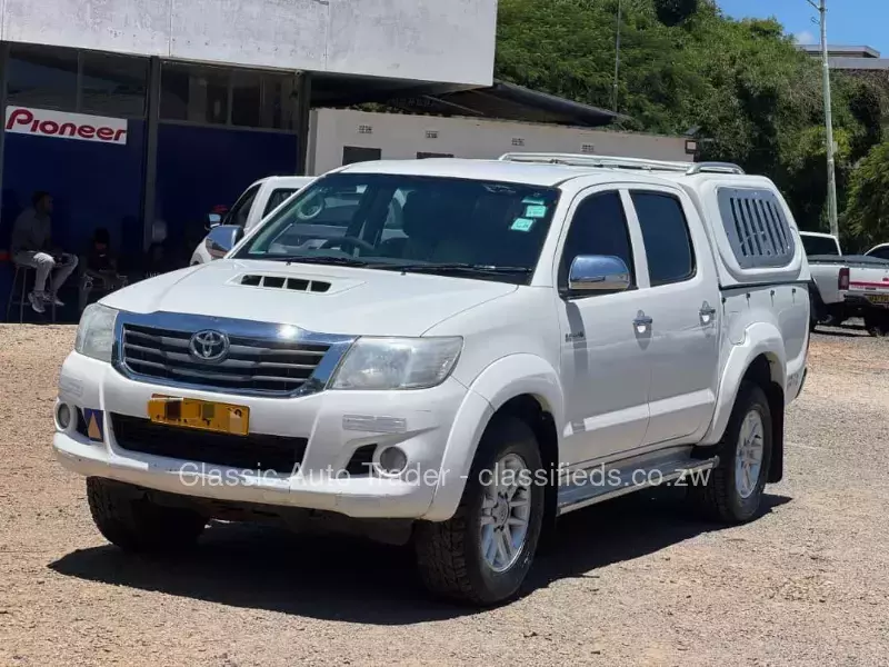 Toyota Hilux 2014