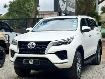 Toyota Fortuner 2021