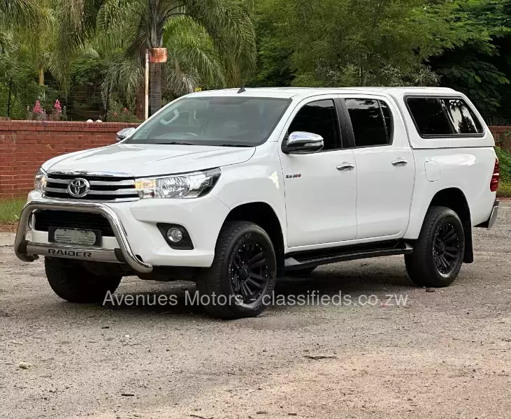 Toyota Hilux 2016