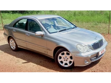 Mercedes Benz C-Class 2004