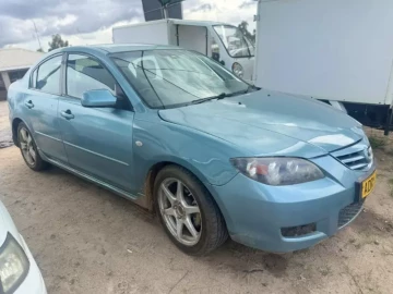 Mazda 3 2000