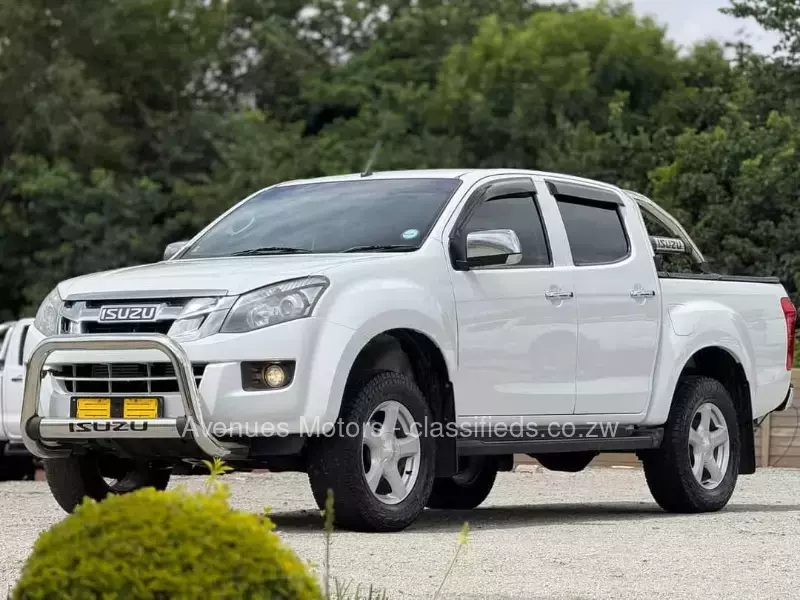 Isuzu KB300 2016