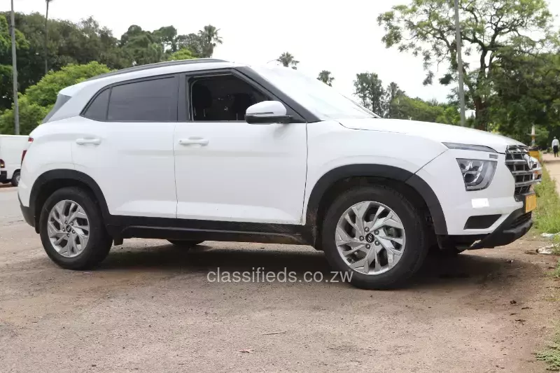 Hundai Creta SUV 2023 model for hire