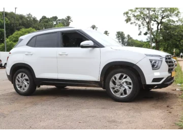 Hundai Creta SUV 2023 model for hire