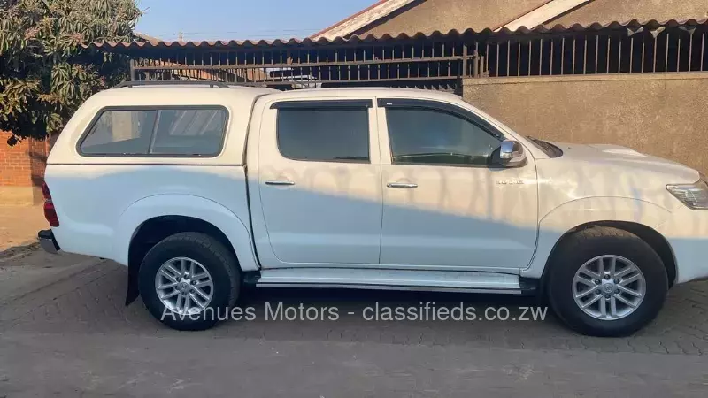 Toyota Hilux 2012